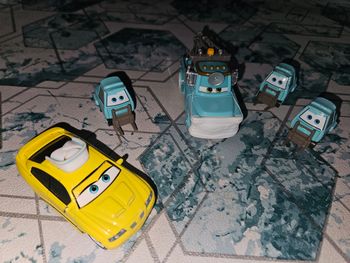 Lot de Voitures Cars Disney mattel metal d occasions tbe et be