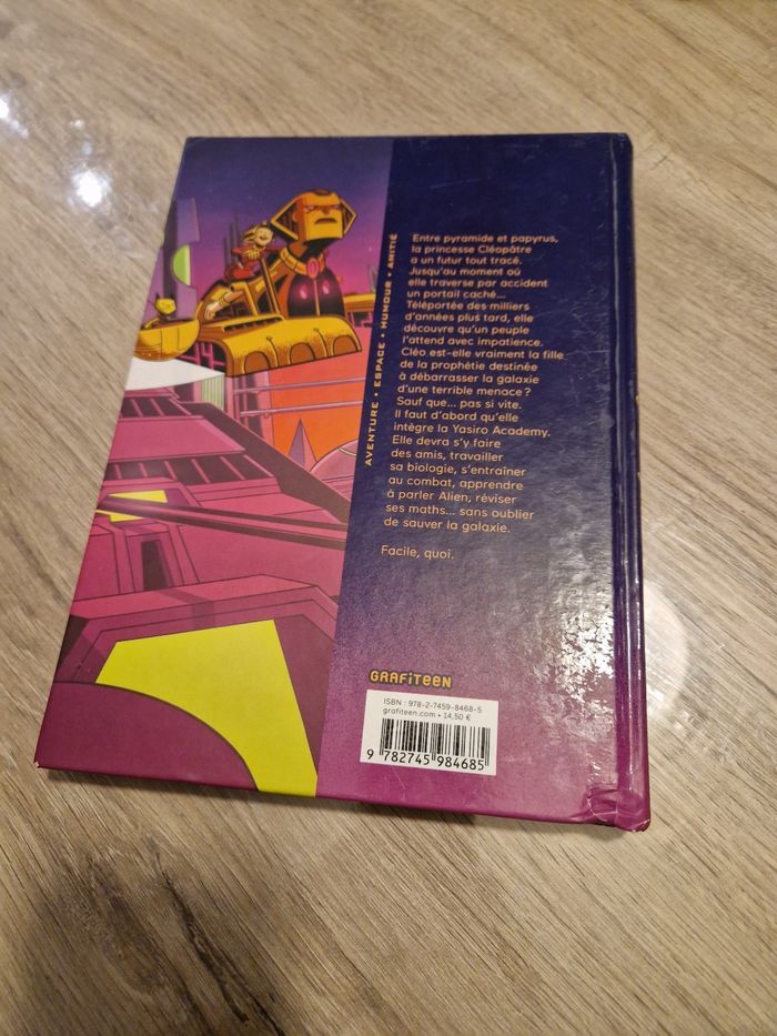 BD cléopâtre princesse de l’espace tome 1 - photo numéro 2
