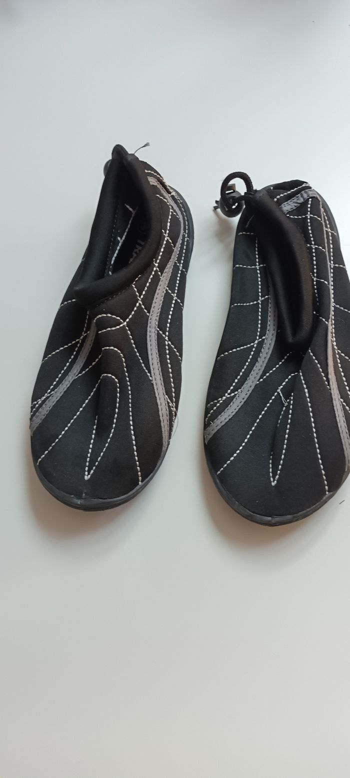 Chaussures de plage noires