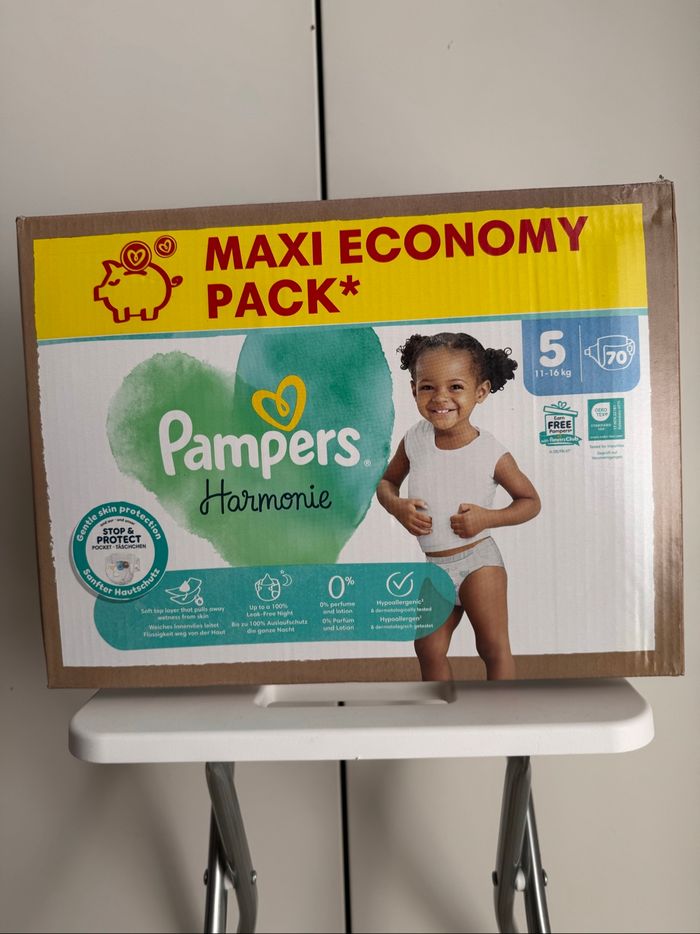 70 couches pampers harmonie taille 5