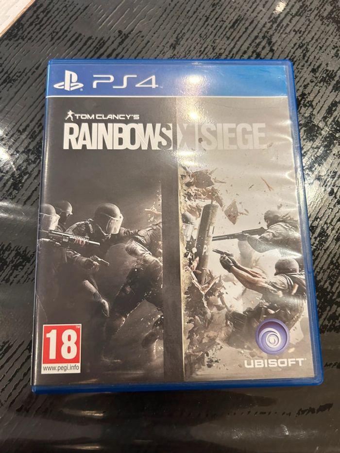 Jeu PS4 – Tom Clancy’s Rainbow Six Siege
