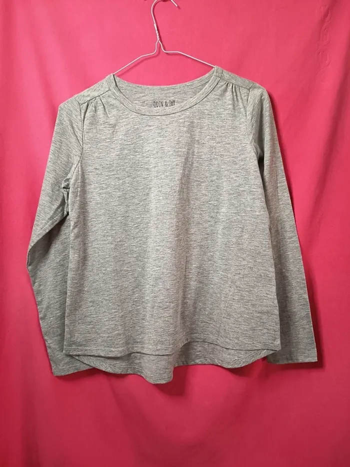 Lot de 2 tee-shirts manches longues. Marque Odin& Ivy (A305) - photo numéro 2