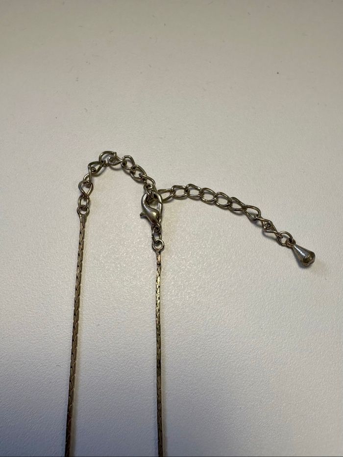 Collier argenté avec des breloques rose - photo numéro 3