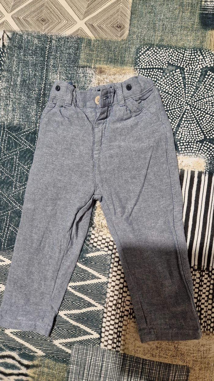 Lot de 4 pantalons garçon kiabi 18 mois
taille élastique réglable - photo numéro 4