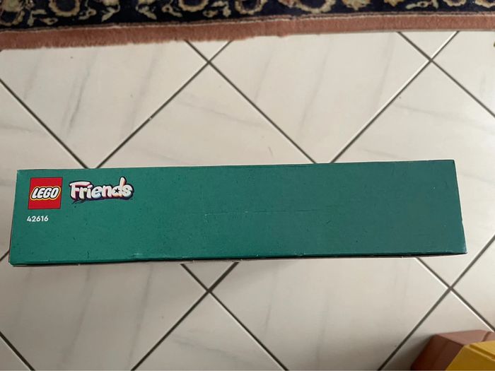 Boîte LEGO Friends 42616 Neuve - photo numéro 4