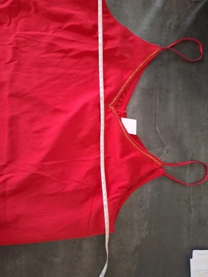 Top rouge - photo numéro 5