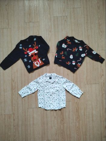Lot pulls et chemise de noël 2 ans