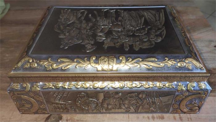 Boite métal E.Otto Schmidt Nurnberg - photo numéro 3