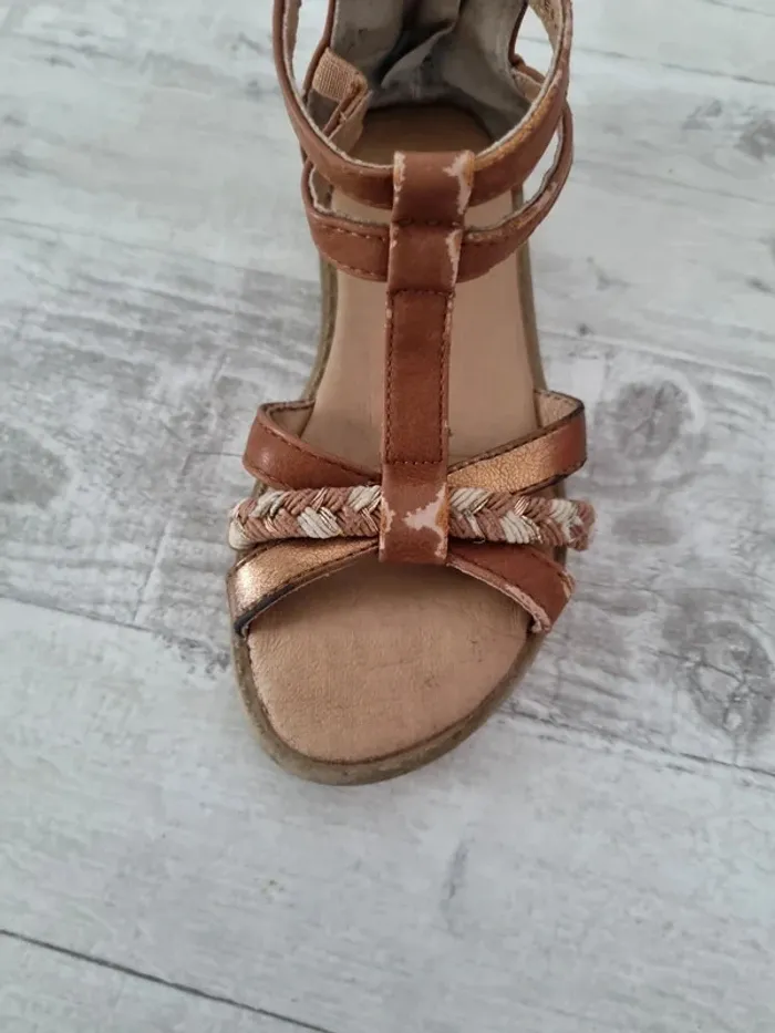 Sandales Pointure 27 - photo numéro 8