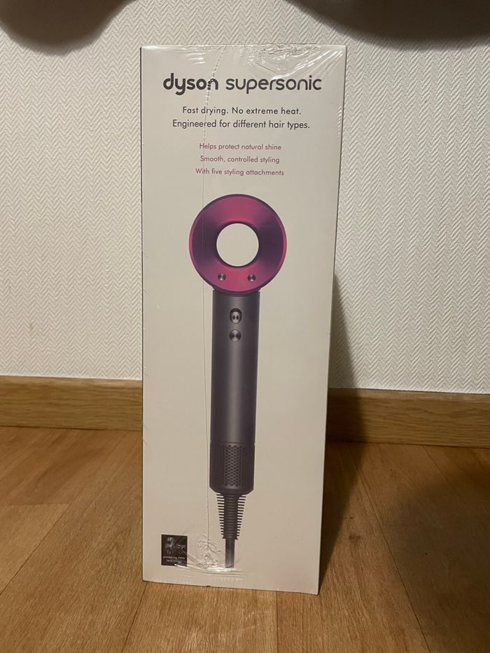 Sèche cheveux dyson