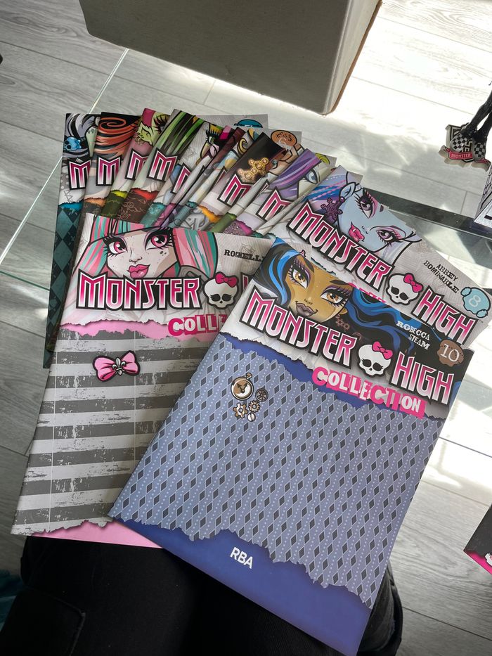 Figurines monster high - photo numéro 4