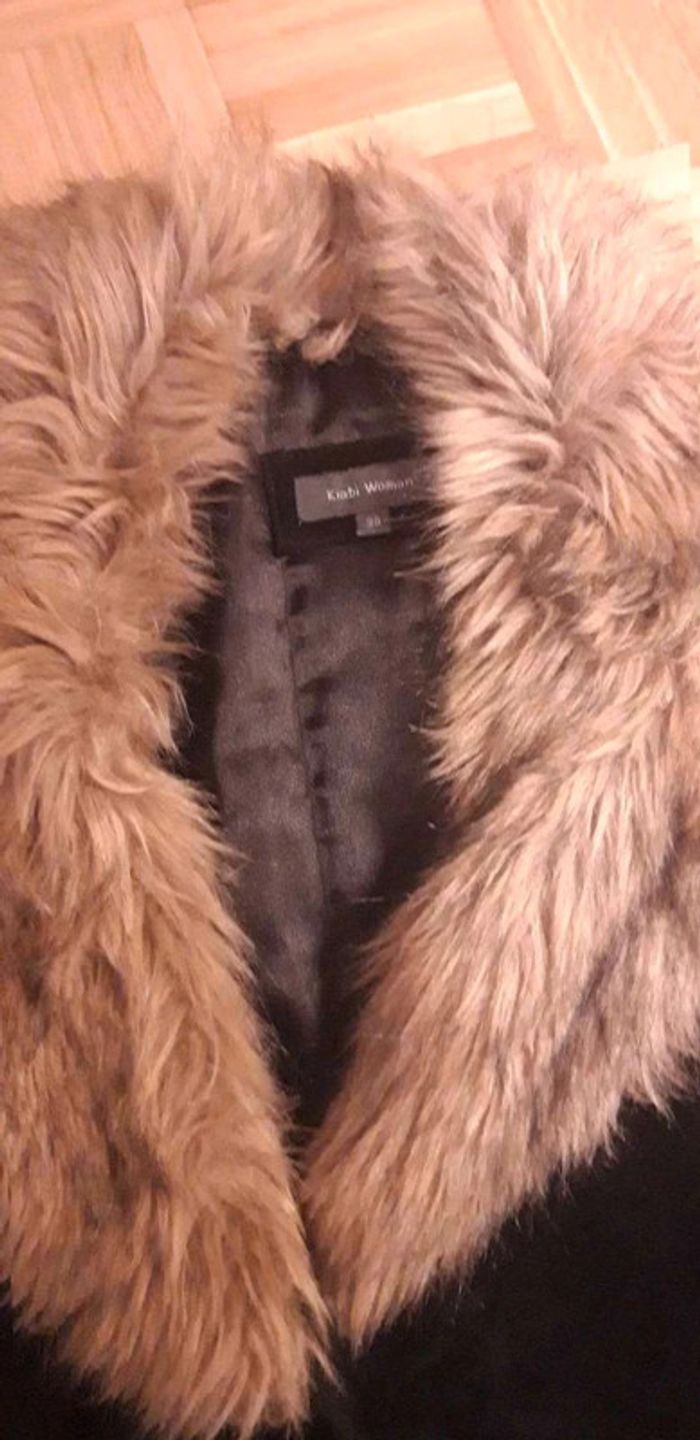 Veste en  daim  avec col fourrure amovible T38 - photo numéro 4