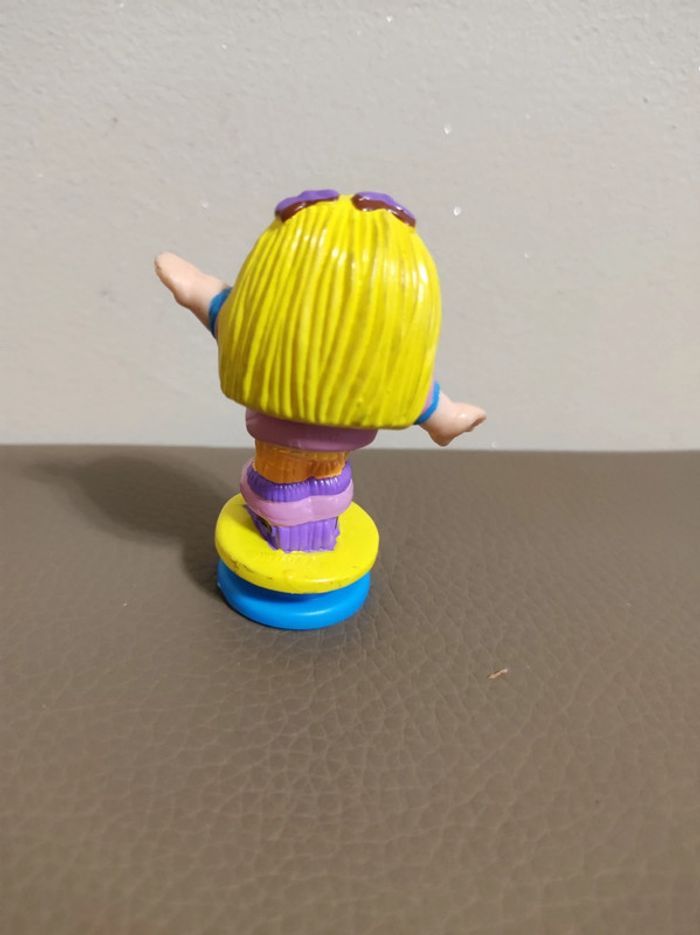 poupée dorda patineuse - photo numéro 2