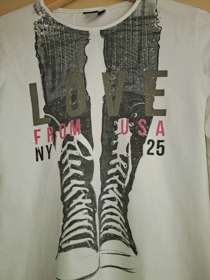T-shirt fille 16 ans biloo 1 micro tache sous l'aisselle ne se voit pas - photo numéro 2