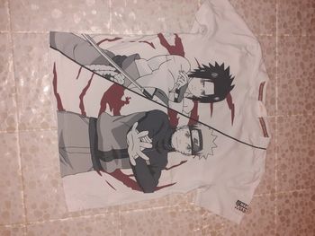 Tee shirt