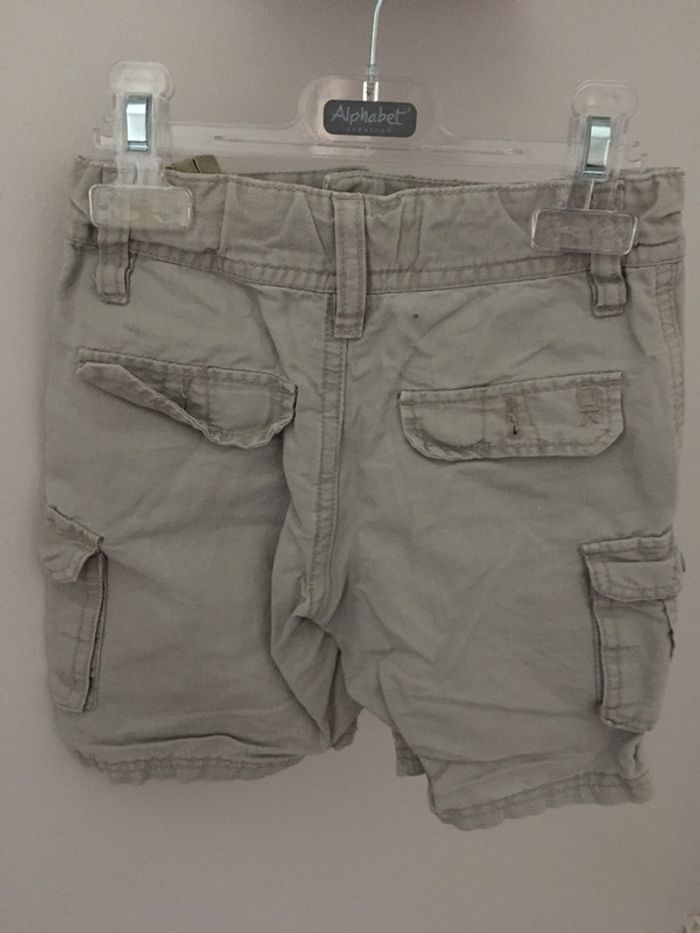 Short beige Okaidi - 3 ans - photo numéro 2