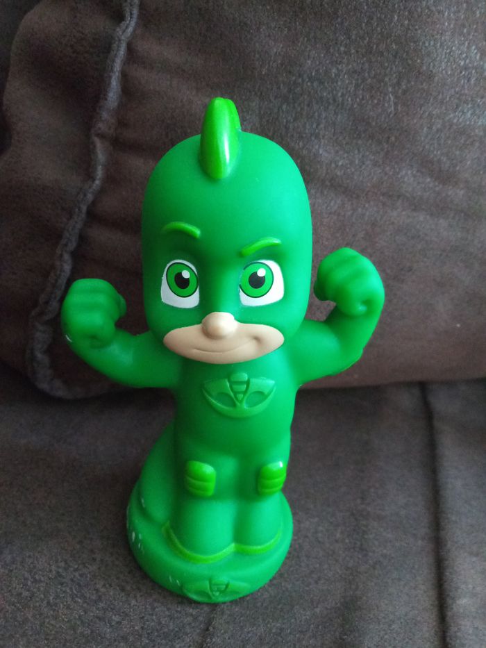 Petite Figurine "Pyjamasque" en Plastique pour le bain