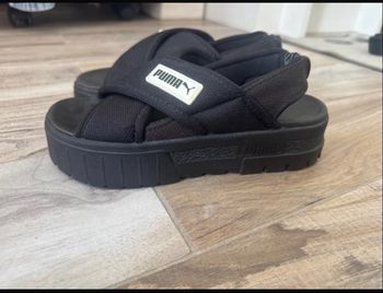 Sandales Puma taille 37