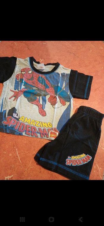 Pyjashort garçon taille 4 ans
