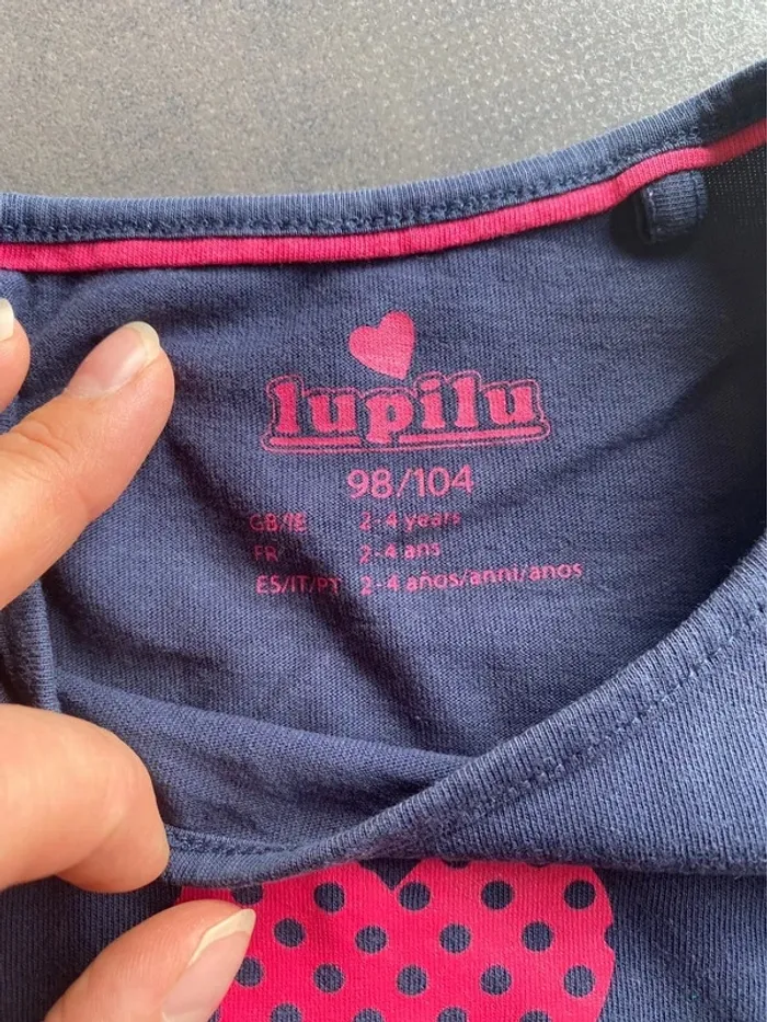 Teeshirt manches longues lapins 4 ans - photo numéro 3