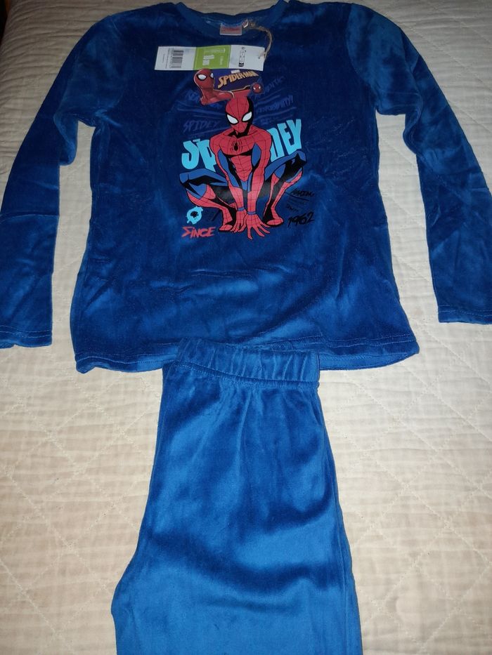 Pyjama garçon T 10