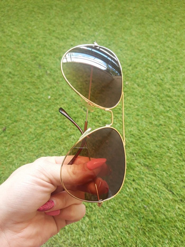 Lunette de soleil - photo numéro 5