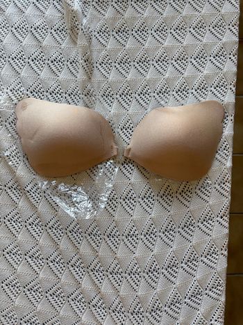 Soutien gorge adhésif T.U
