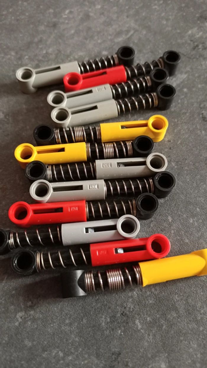 Lego amortisseurs 731 - photo numéro 2