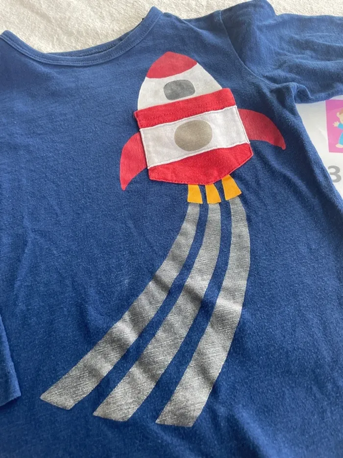 T-shirt Next, trois ans - photo numéro 3
