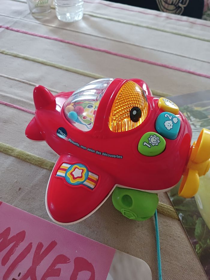 Pirouette, mon avion des découvertes.