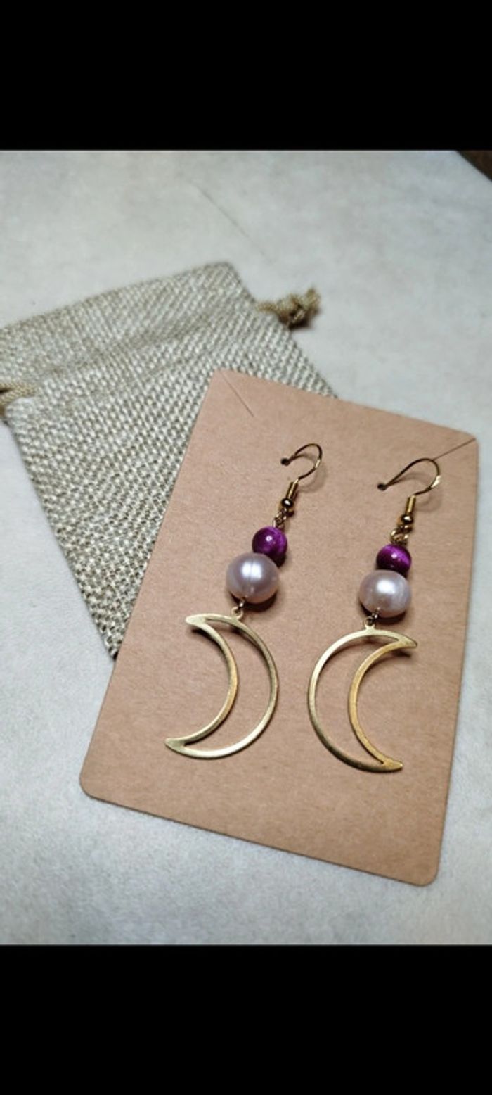 Boucles d'oreilles en plaqué Or-nacre/Agate Fushia - photo numéro 3