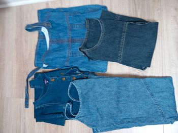 Lot 4 robes en jean (10 ans)