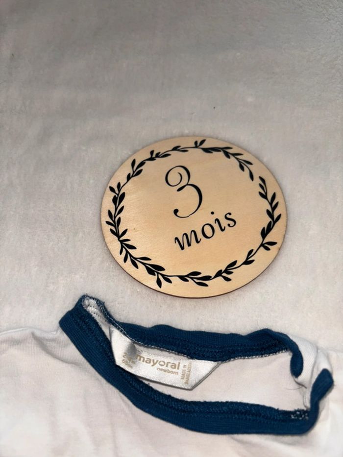 Haut manche courte 3 mois Mayoral - photo numéro 2