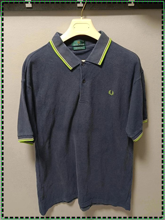📌 Polo Fred Perry - Made in England - Taille L (mesures en photo)