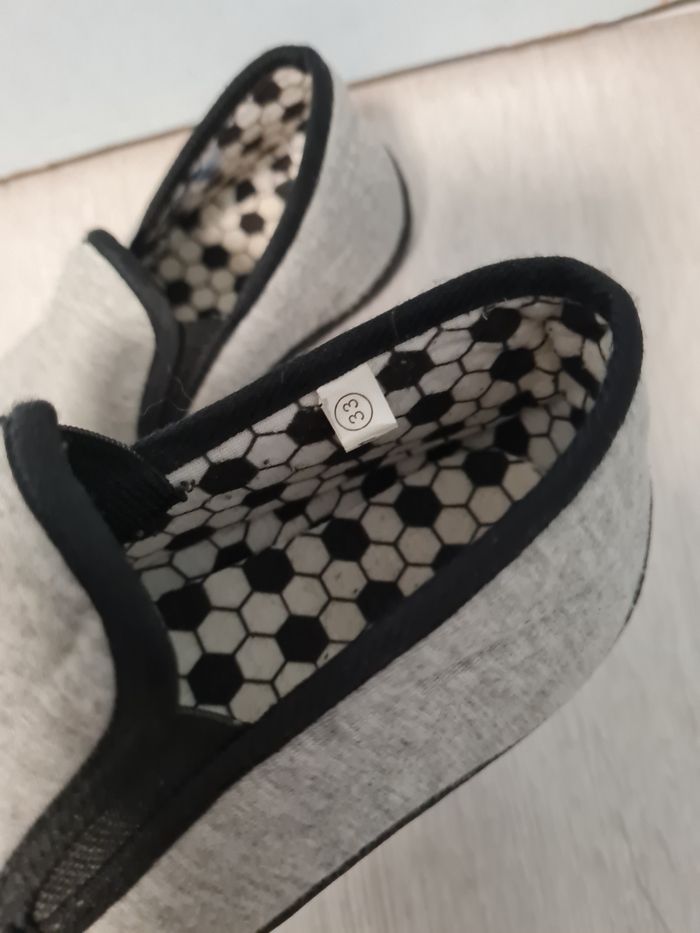 Chaussons "Foot" P33 comme neufs - photo numéro 3
