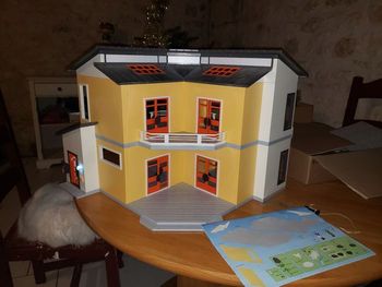 Maison playmobil et ces pièces