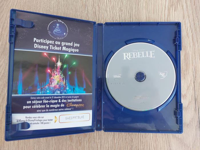 DVD Disney Pixar "Rebelle" - photo numéro 7