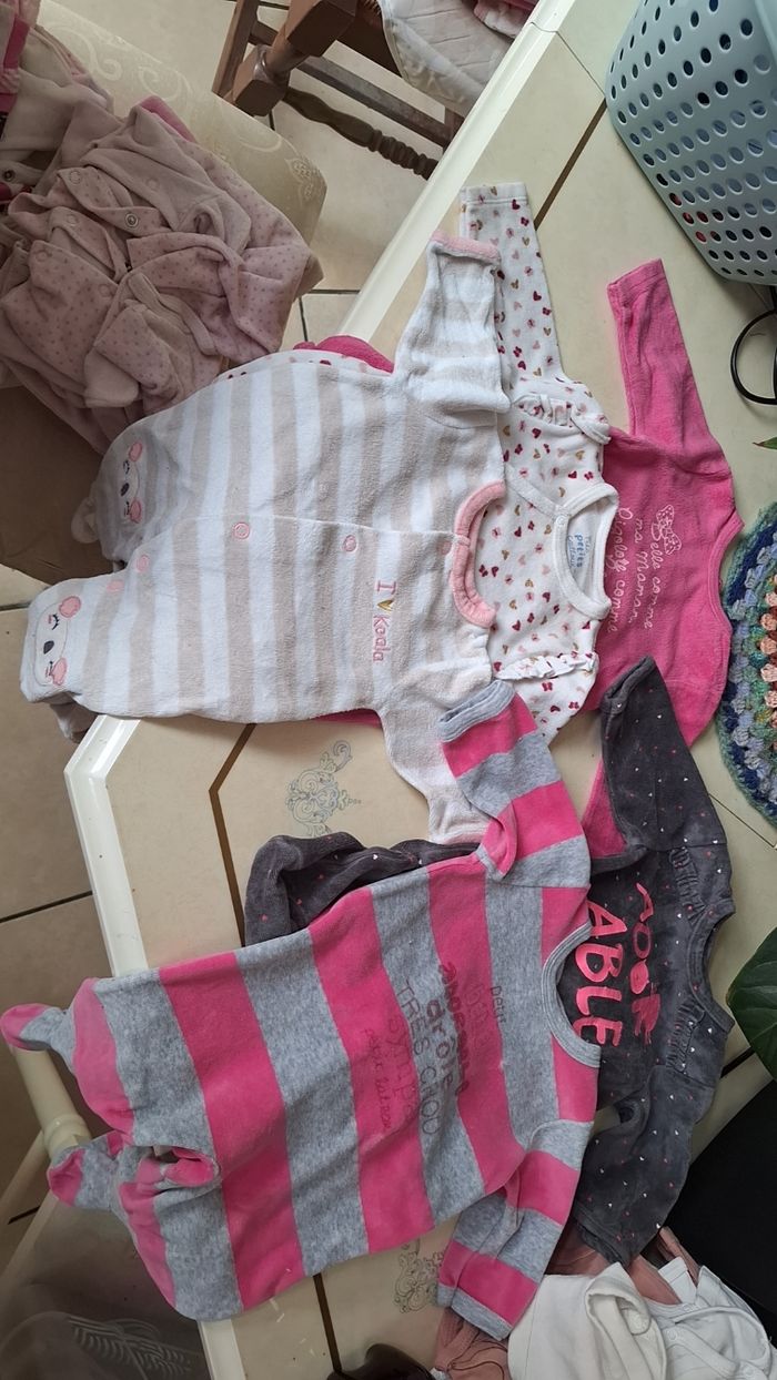 Pijamas 3mois - photo numéro 2