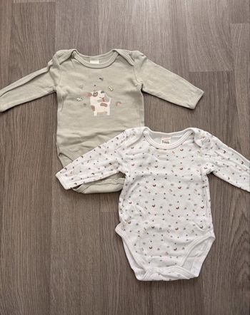 Lot 2 bodies manches longues 3 mois
