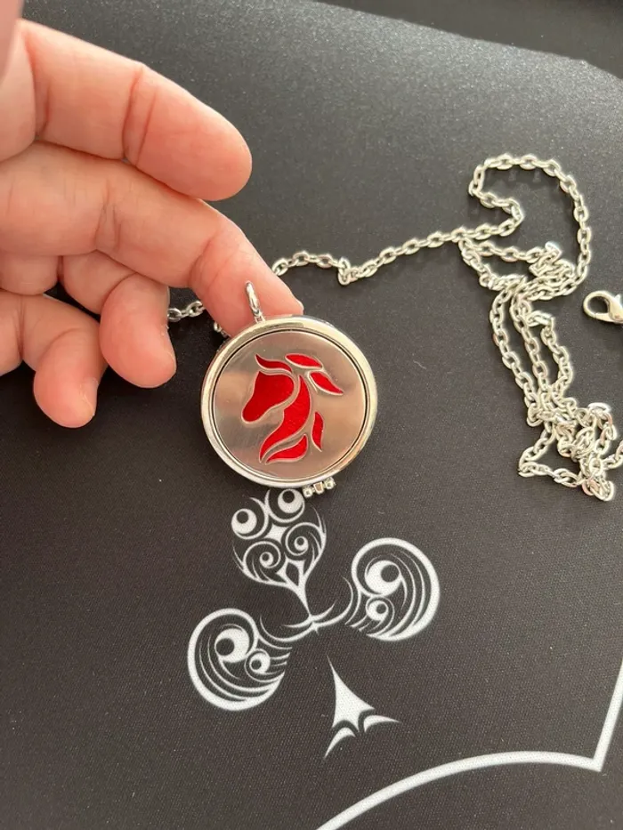 # collier cheval#