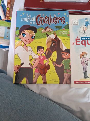 Manuel de la cavalière  + livres galop
