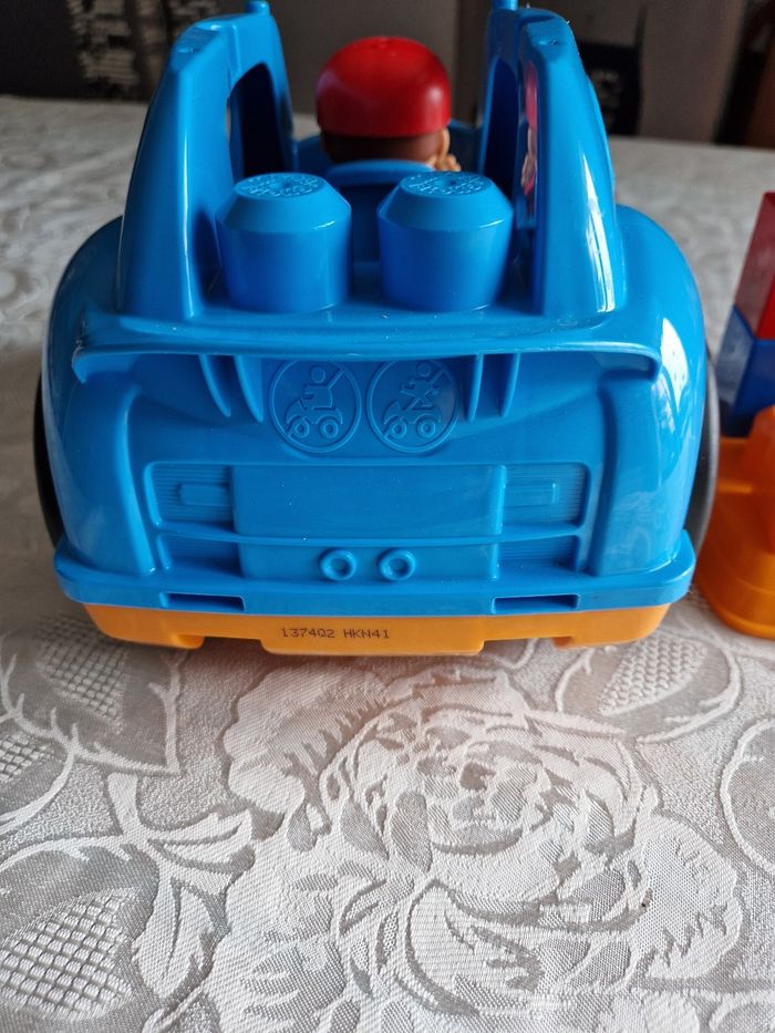 Grosse voiture bleue Megabloks - photo numéro 5