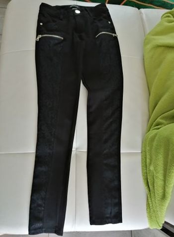 Pantalon dentelles T36