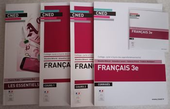 Lot CNED collège Français en 3ème (Les essentiels, Cours 1 et 2, Corrigés et CD)