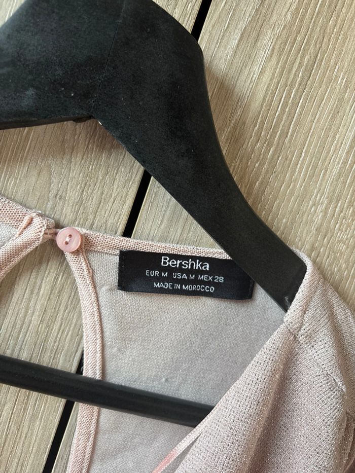Blouse crop top pailleté cache cœur Bershka - photo numéro 4