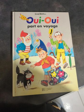 Livre Oui-Oui part en voyage