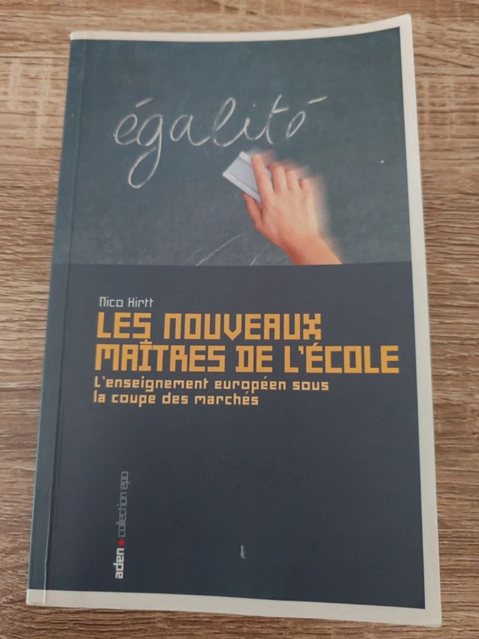 Nico Hirtt ⭐ Les nouveaux maître de l'école