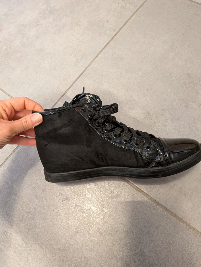 Baskets Montantes a sequins taille 38 - photo numéro 3