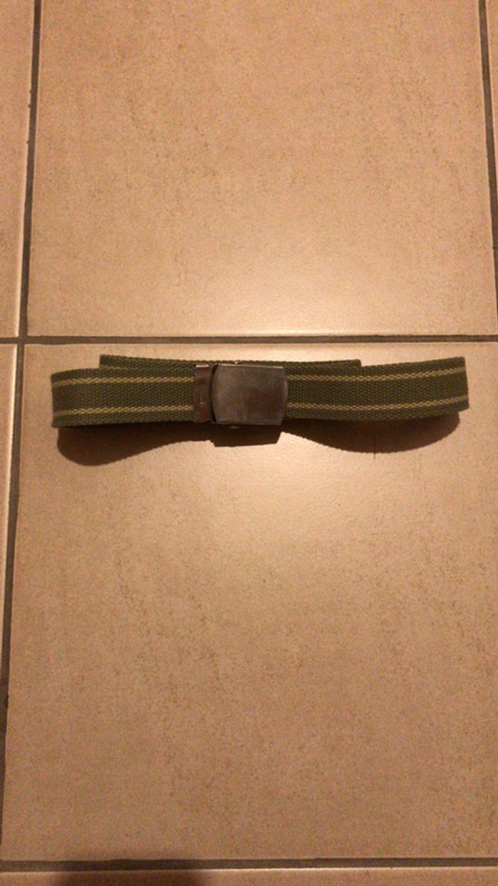 Ceinture kaki et jaune