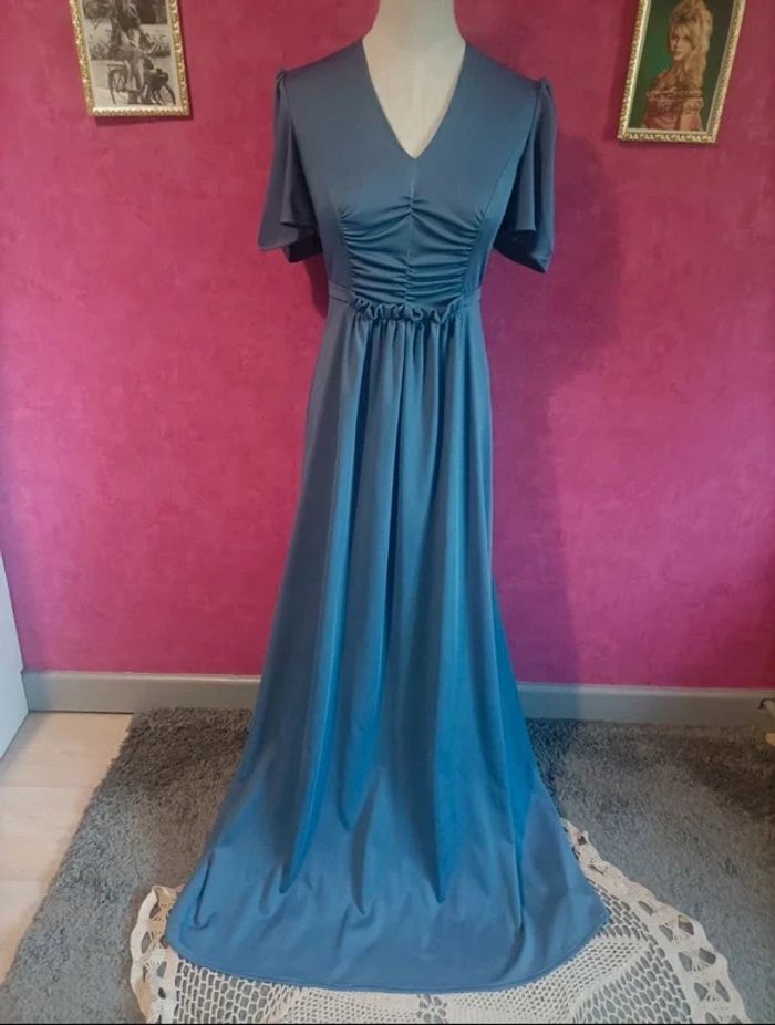 Robe longue bleue à manches courtes col V vintage années 70 taille 34/36 - photo numéro 2